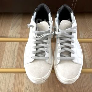 Super stylish P448 sneakers size 41 in euro. Size 10 in US.